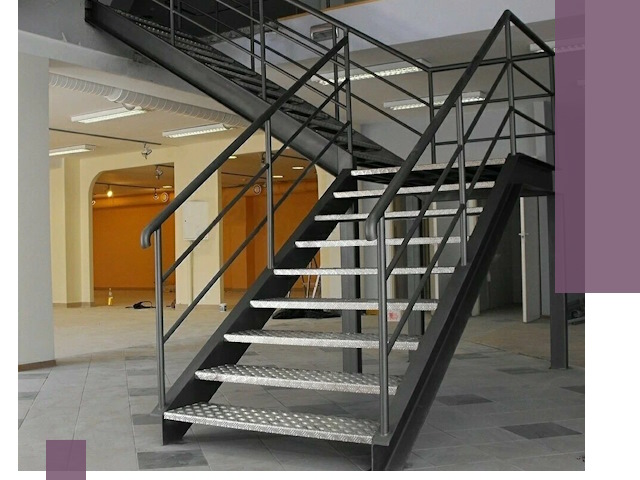 Лестницы для офиса в Владимире: изготовление, монтаж, демонтаж