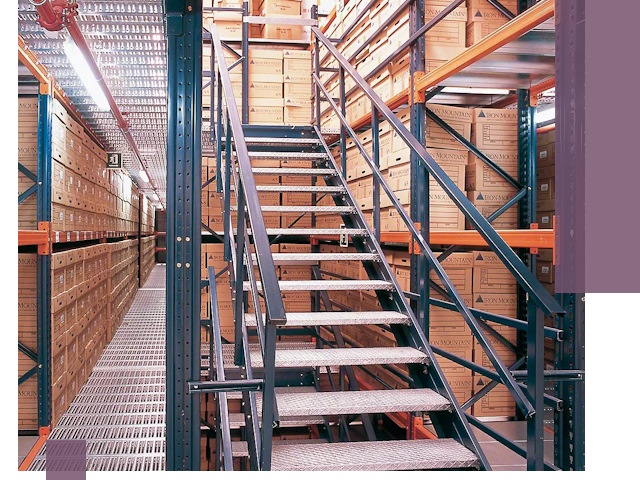 Лестницы складские прочные и безопасные под ключ в Владимире