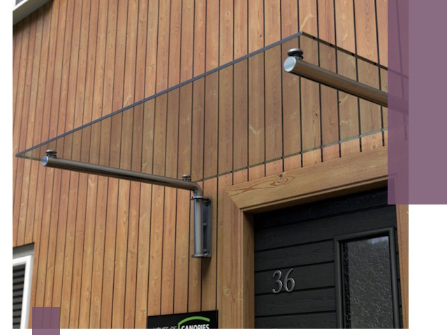 Стеклянные козырьки на входы и фасады в Владимире